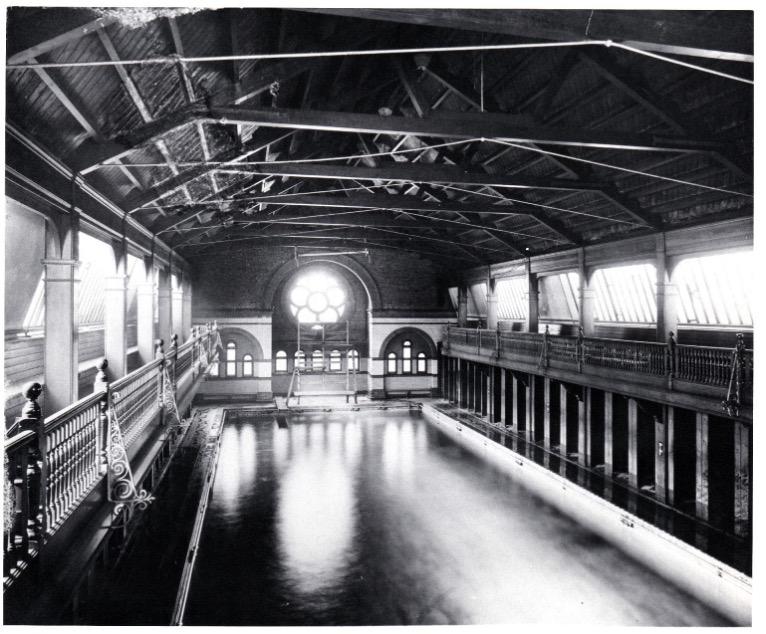The College swimming pool in 1939, at the outbreak of the Second World War